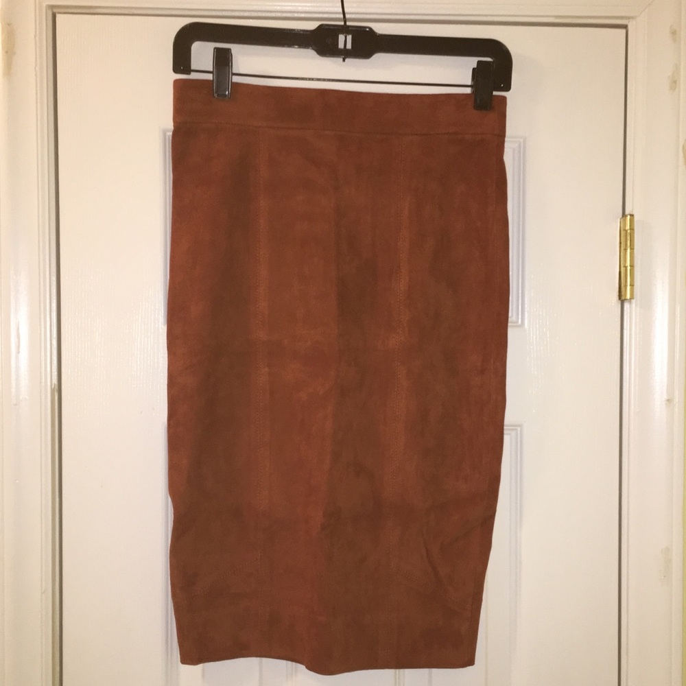 EUC Alice + Olivia brown leather skirt size 4